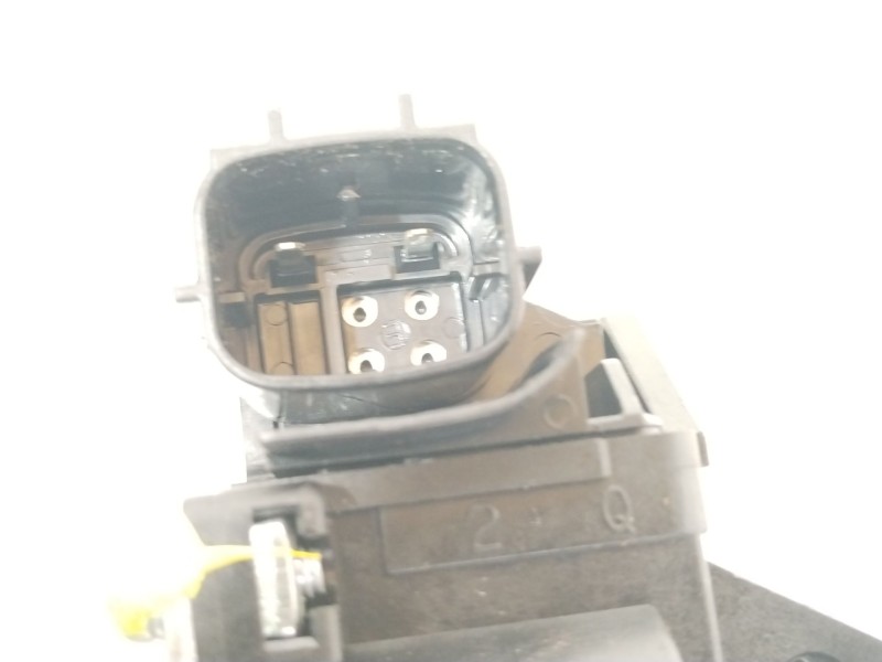 Recambio de elevalunas trasero derecho para nissan juke (f15) acenta referencia OEM IAM 82731CV01B  827201KA0B