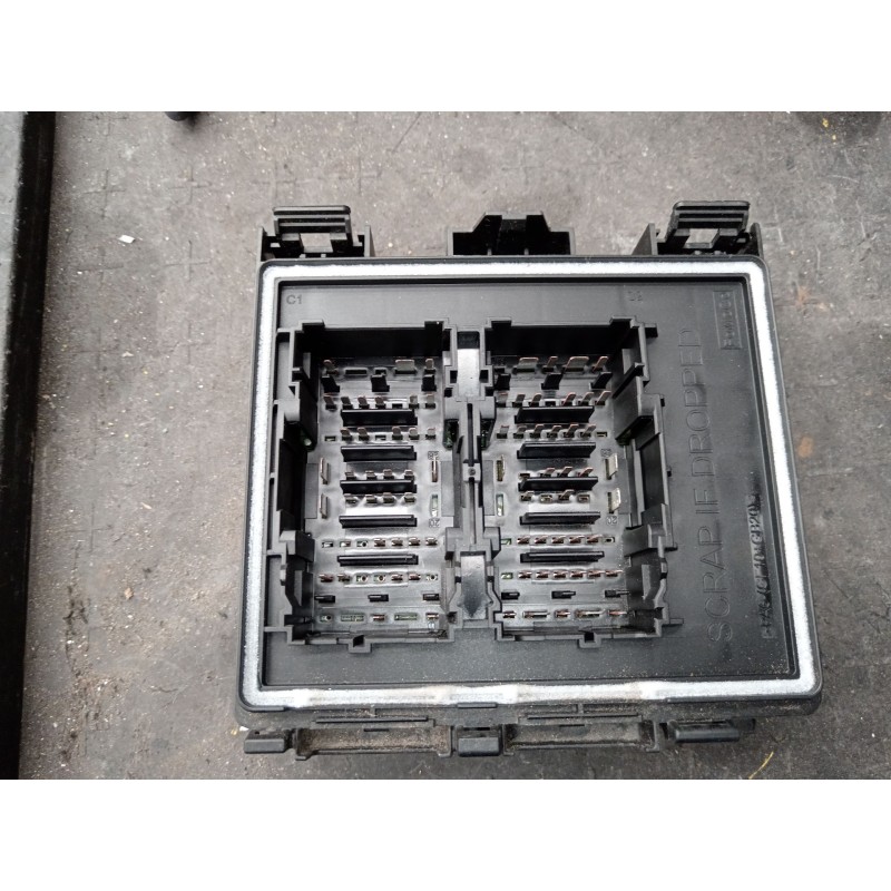 Recambio de caja reles / fusibles para ford puma (j2k, cf7) 1.0 ecoboost referencia OEM IAM 9562184858  L1TT14D068HAD