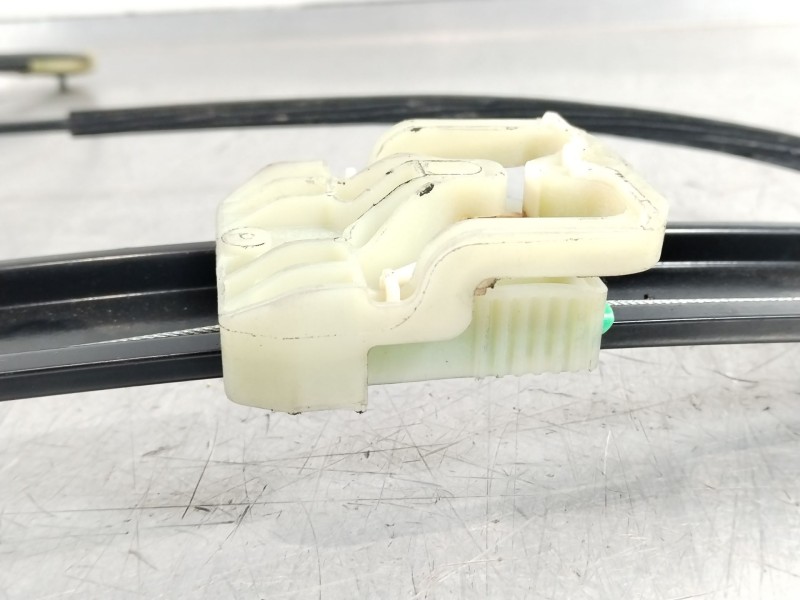 Recambio de elevalunas delantero izquierdo para skoda octavia combi (5e5) 2.0 tdi referencia OEM IAM 5E0837461B 0130822717 5Q095