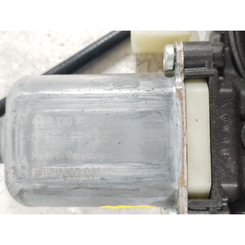 Recambio de elevalunas delantero izquierdo para skoda octavia combi (5e5) 2.0 tdi referencia OEM IAM 5E0837461B 0130822717 5Q095