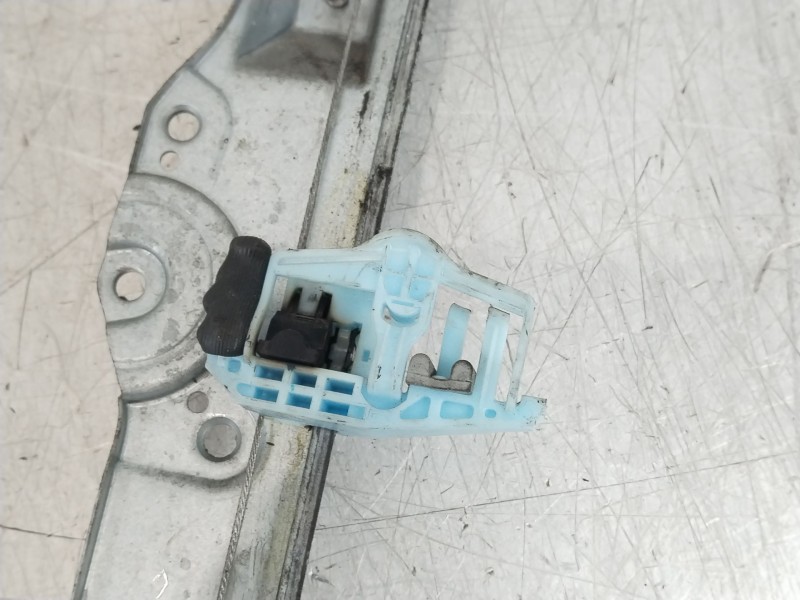 Recambio de elevalunas delantero izquierdo para opel corsa d catch me referencia OEM IAM 13447040  541613212