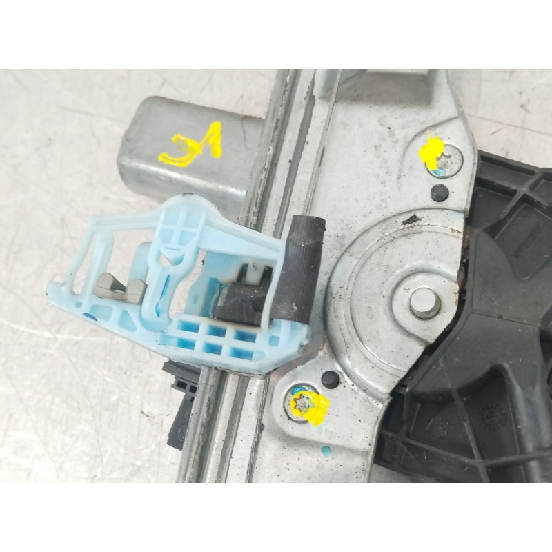 Recambio de elevalunas delantero izquierdo para opel corsa d catch me referencia OEM IAM 13447040  541613212