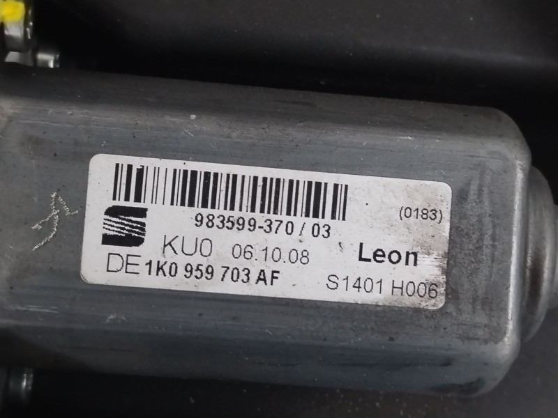 Recambio de elevalunas trasero izquierdo para seat leon (1p1) comfort limited referencia OEM IAM 1P0839461A 1K0959703AF 1P086744