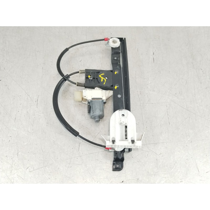 Recambio de elevalunas trasero izquierdo para ford mondeo sportbreak (ca2) trend referencia OEM IAM 1881208 0130822286 6M2114553