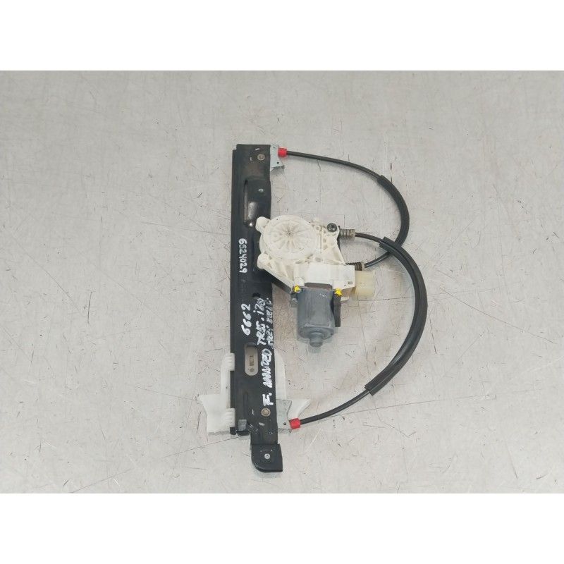 Recambio de elevalunas trasero izquierdo para ford mondeo sportbreak (ca2) trend referencia OEM IAM 1881208 0130822286 6M2114553