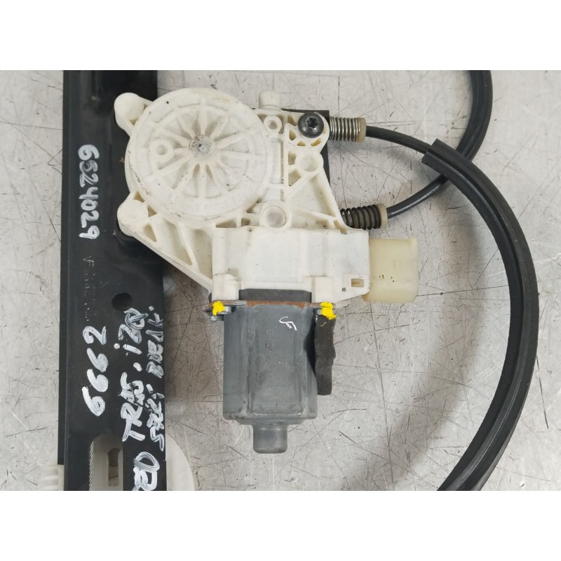 Recambio de elevalunas trasero izquierdo para ford mondeo sportbreak (ca2) trend referencia OEM IAM 1881208 0130822286 6M2114553