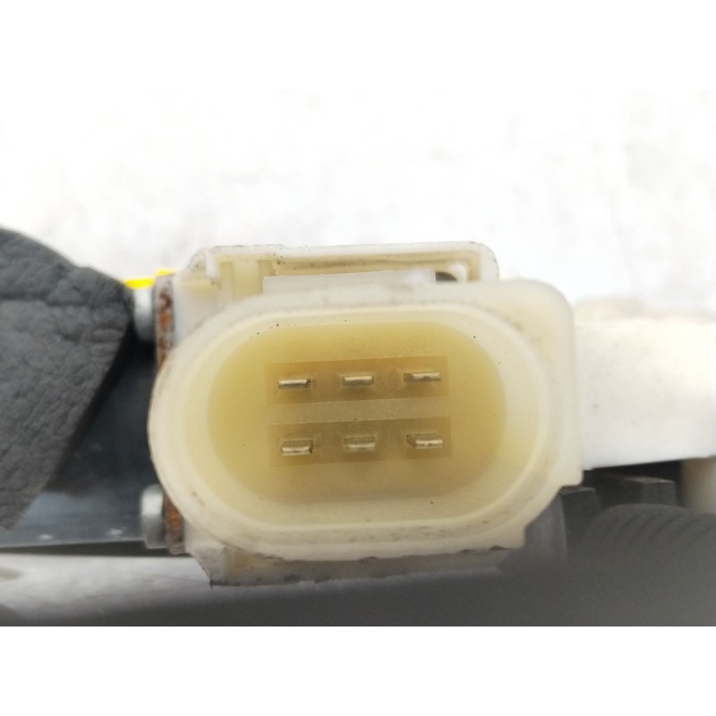 Recambio de elevalunas trasero izquierdo para ford mondeo sportbreak (ca2) trend referencia OEM IAM 1881208 0130822286 6M2114553