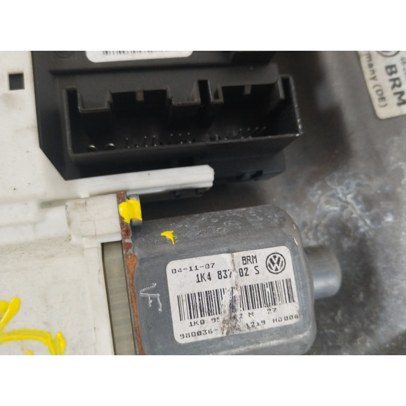 Recambio de elevalunas delantero derecho para volkswagen golf v berlina (1k1) gt sport referencia OEM IAM 1K3837462B  1K0959752J