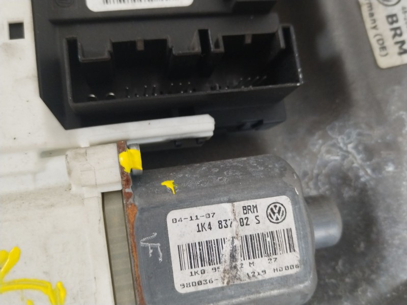 Recambio de elevalunas delantero derecho para volkswagen golf v berlina (1k1) gt sport referencia OEM IAM 1K3837462B  1K0959752J