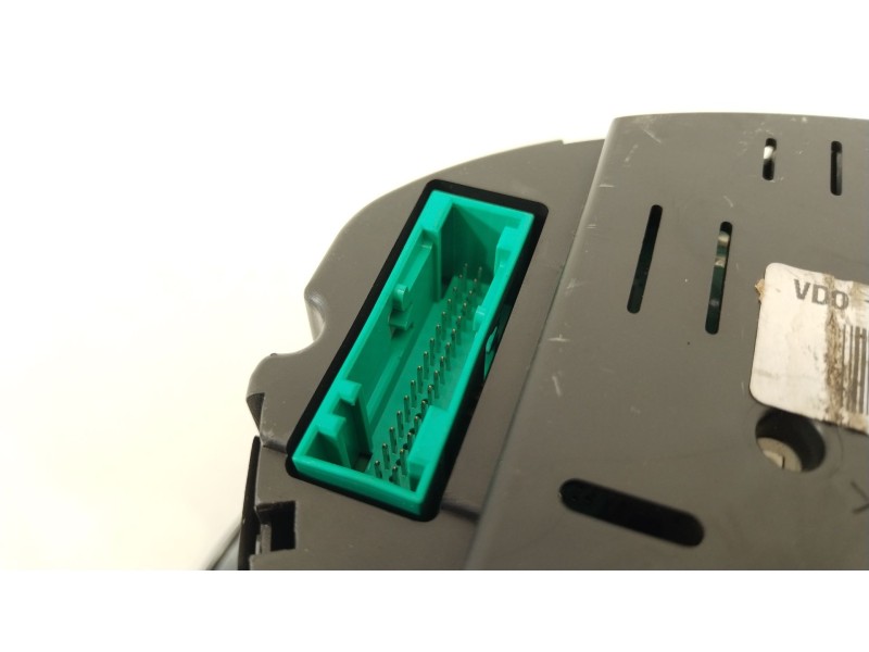 Recambio de cuadro instrumentos para seat ibiza iii (6l1) 1.9 tdi referencia OEM IAM 6L0920801A  