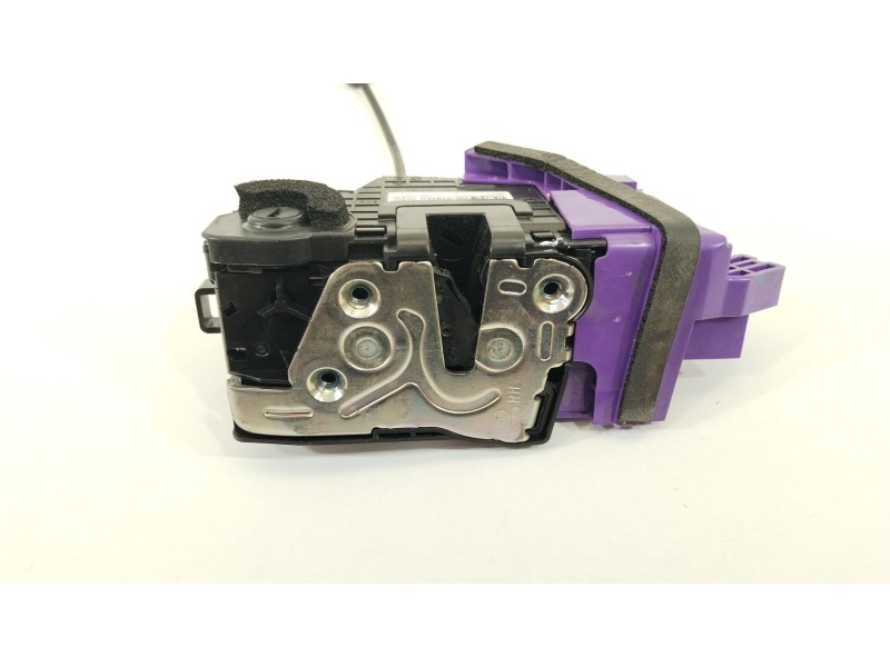 Recambio de cerradura puerta trasera derecha para hyundai i30 (pd) 1.6 crdi cat referencia OEM IAM 81420G3010  