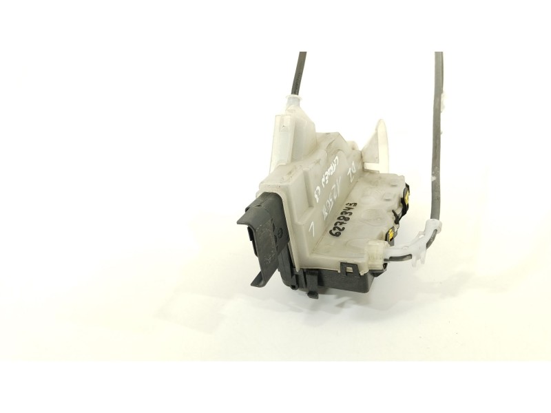 Recambio de cerradura puerta delantera izquierda para citroën c3 live referencia OEM IAM 123981  9812398180