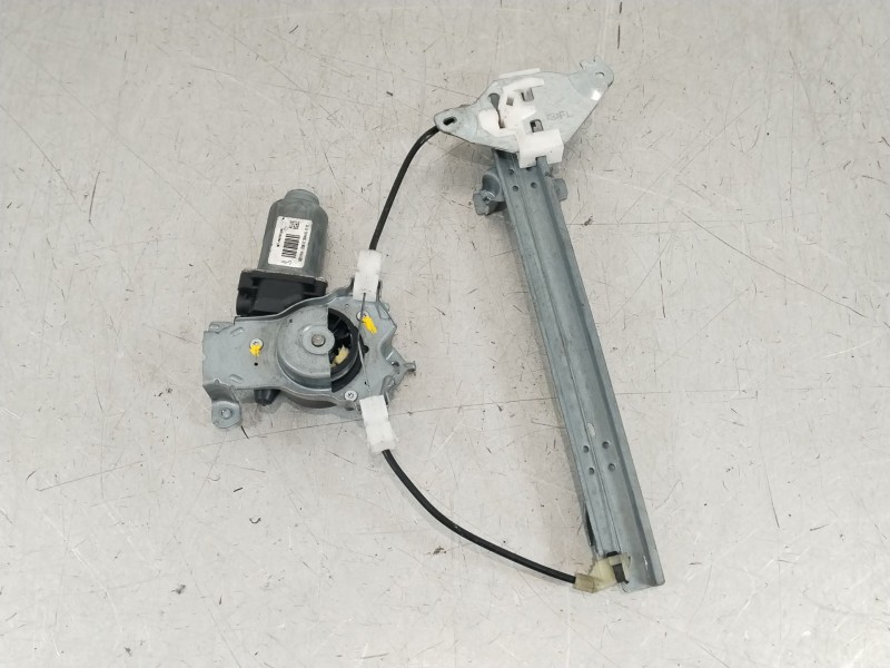 Recambio de elevalunas trasero izquierdo para nissan qashqai (j10) tekna sport referencia OEM IAM 82701JD400  402191A