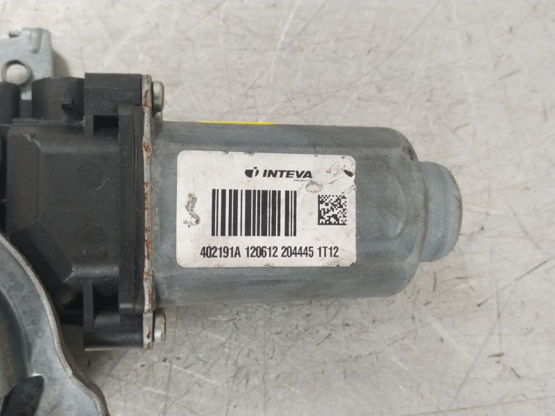 Recambio de elevalunas trasero izquierdo para nissan qashqai (j10) tekna sport referencia OEM IAM 82701JD400  402191A