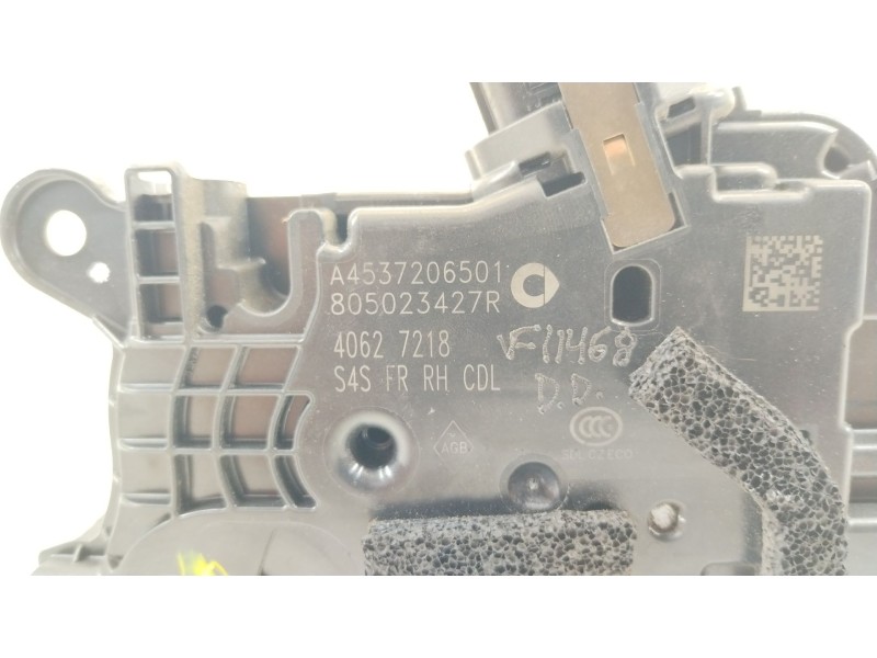 Recambio de cerradura puerta delantera derecha para smart forfour basis (66kw) (453.044) referencia OEM IAM A4537206501  8050234