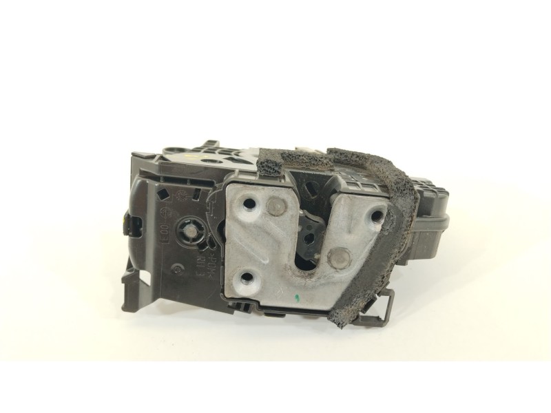 Recambio de cerradura puerta delantera derecha para smart forfour basis (66kw) (453.044) referencia OEM IAM A4537206501  8050234