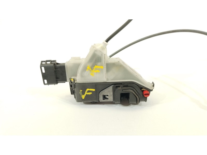 Recambio de cerradura puerta trasera derecha para citroën c3 live referencia OEM IAM 123984  9812398480
