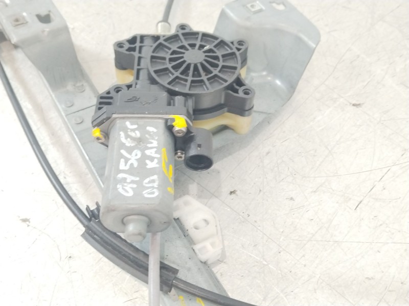 Recambio de elevalunas delantero derecho para renault kangoo profesional referencia OEM IAM 807207012R  128001182B