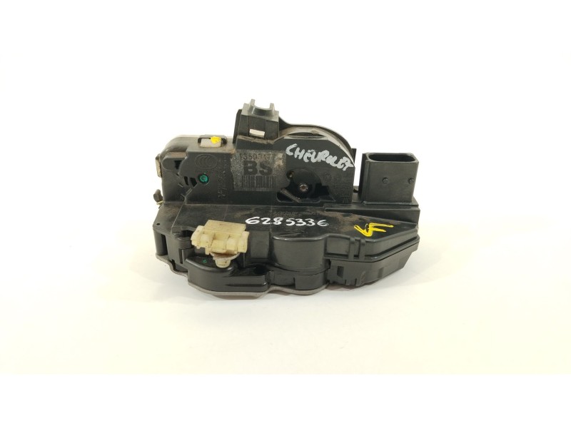 Recambio de cerradura puerta trasera izquierda para chevrolet cruze lt referencia OEM IAM 13503177  