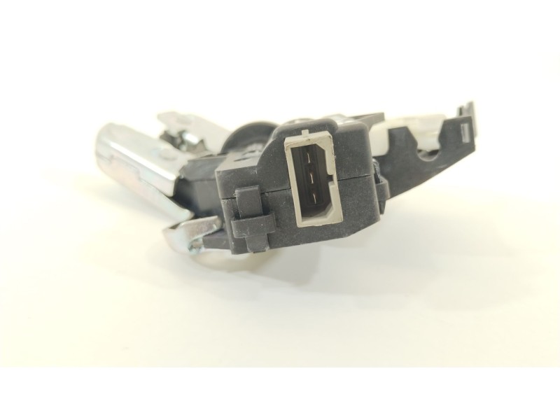 Recambio de cerradura maletero / porton para audi a4 b8 (8k2) 3.2 fsi quattro referencia OEM IAM 4F5827505D  