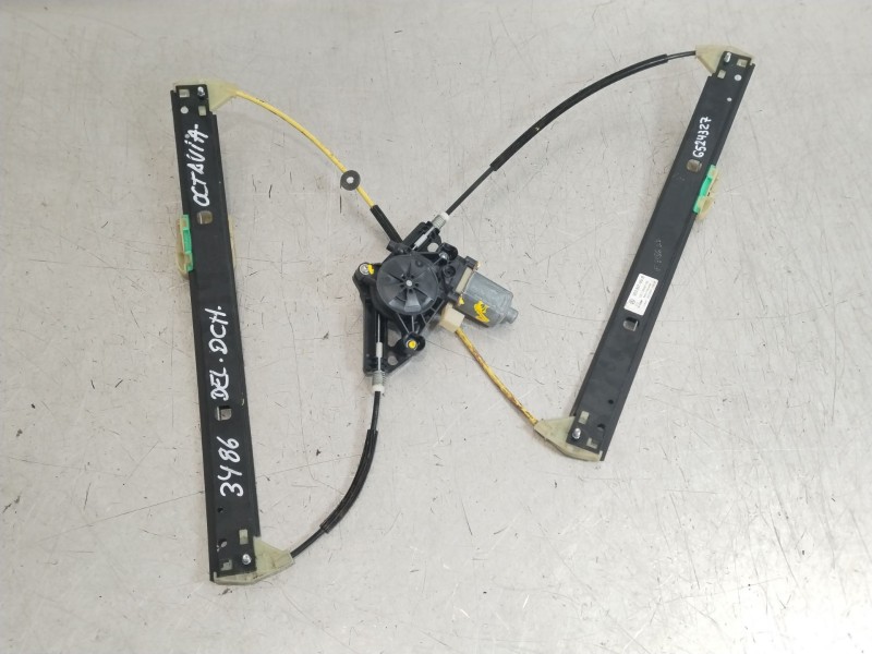 Recambio de elevalunas delantero derecho para skoda octavia combi (5e5) ambition referencia OEM IAM 5E0837462B  5Q0959802B