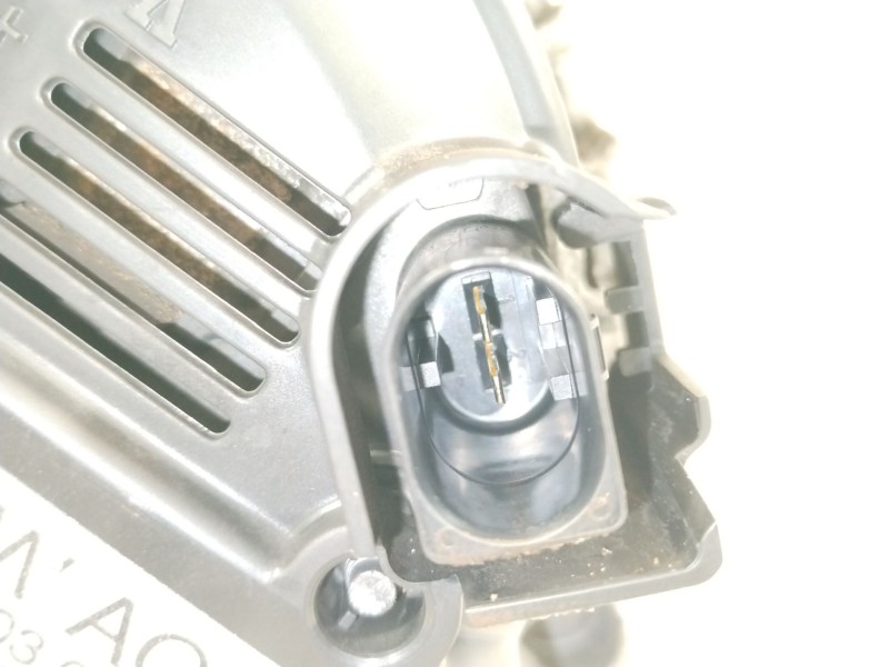 Recambio de alternador para audi a4 b8 avant (8k5) 2.0 tdi referencia OEM IAM 03G903016G  