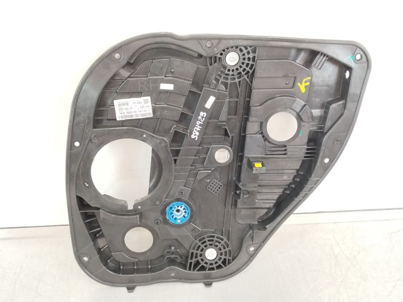 Recambio de elevalunas trasero derecho para hyundai i30 (pd) 1.6 crdi cat referencia OEM IAM 83481G4000  83480G4230