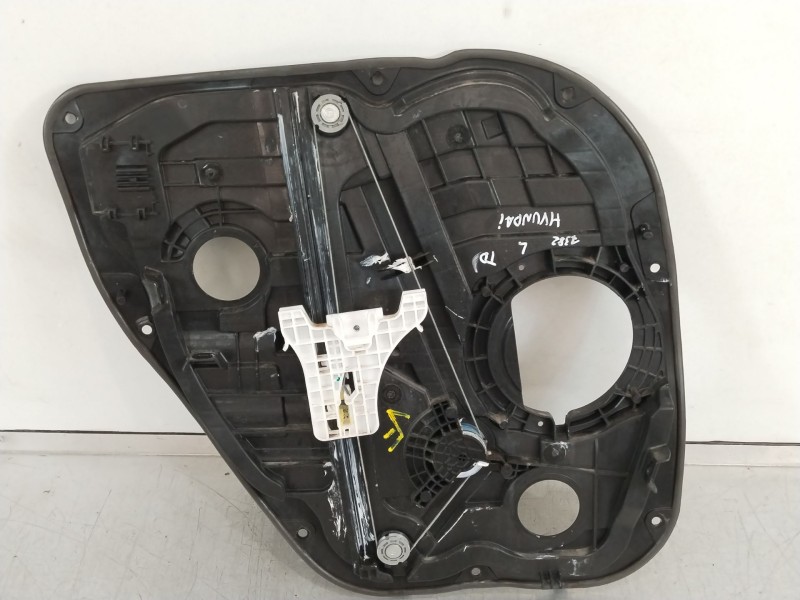 Recambio de elevalunas trasero derecho para hyundai i30 (pd) 1.6 crdi cat referencia OEM IAM 83481G4000  83480G4230