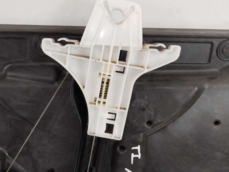 Recambio de elevalunas trasero izquierdo para volkswagen golf vi (5k1) advance referencia OEM IAM 5K4839461 5K0959703D 5K4839729