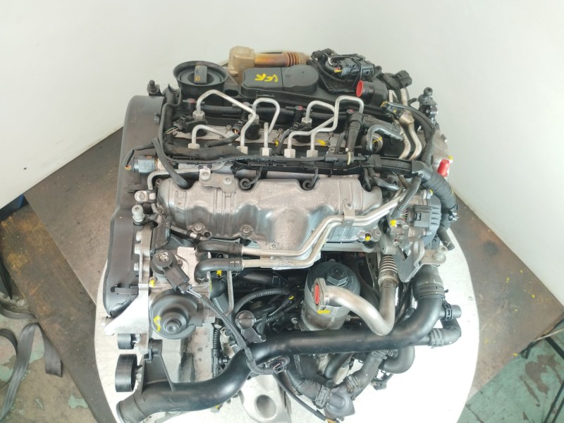 Recambio de motor completo para audi a4 b8 avant (8k5) 2.0 tdi referencia OEM IAM CAG  