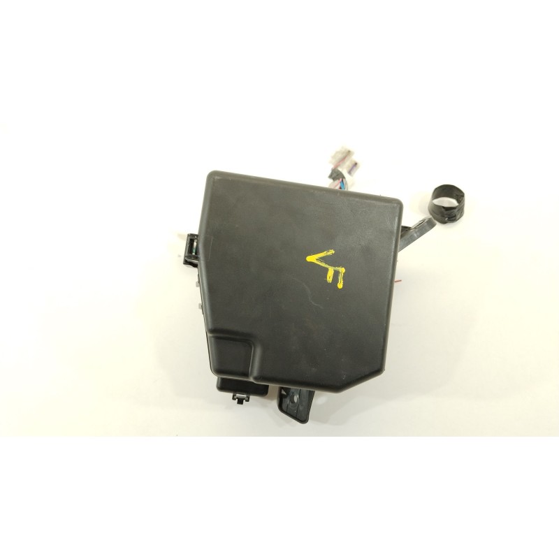 Recambio de caja reles / fusibles para toyota urban cruiser (_p1_) 1.4 d-4d (nlp110_) referencia OEM IAM 8264147020  