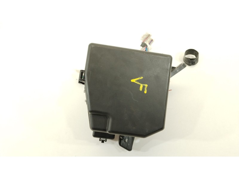 Recambio de caja reles / fusibles para toyota urban cruiser (_p1_) 1.4 d-4d (nlp110_) referencia OEM IAM 8264147020  