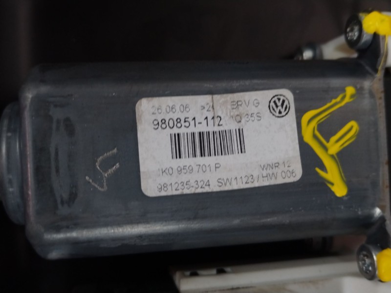 Recambio de elevalunas delantero izquierdo para volkswagen passat berlina (3c2) advance referencia OEM IAM 1K0959793L 1K0959701P