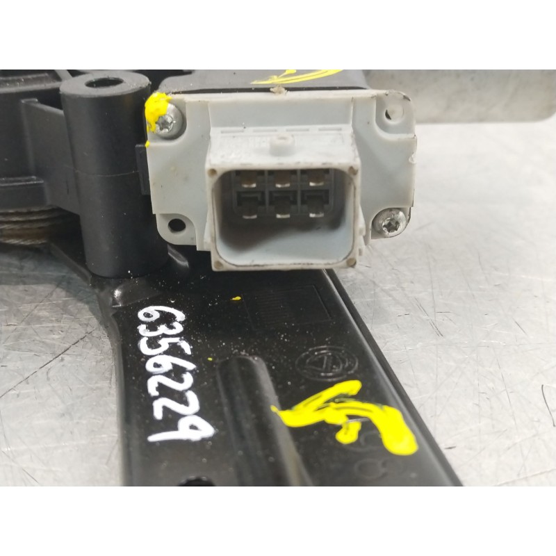 Recambio de elevalunas delantero derecho para fiat bravo ii (198_) 1.4 t-jet (198axg1b) referencia OEM IAM 51829140  