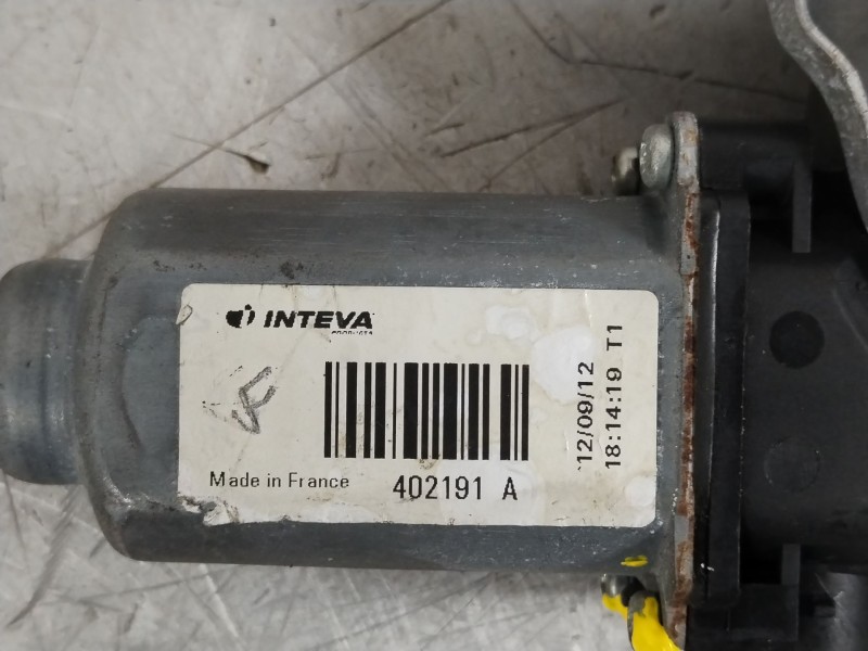 Recambio de elevalunas trasero izquierdo para nissan qashqai (j10) acenta referencia OEM IAM 82701JD400  402191A