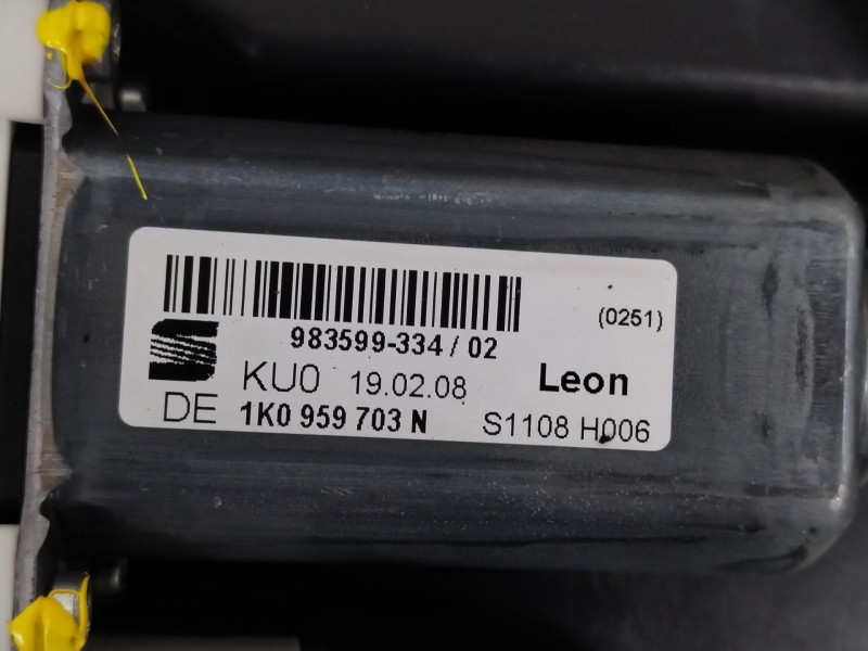 Recambio de elevalunas trasero izquierdo para seat leon (1p1) 2.0 tdi referencia OEM IAM 1P0839461A 1K0959703N 1P0867443A