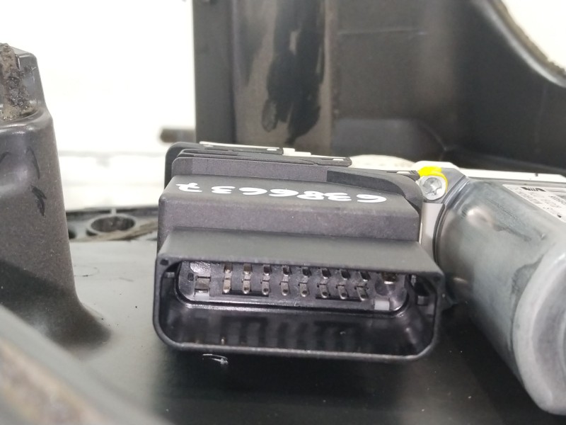 Recambio de elevalunas trasero izquierdo para seat leon (1p1) 2.0 tdi referencia OEM IAM 1P0839461A 1K0959703N 1P0867443A