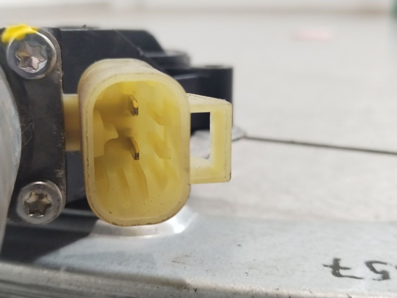 Recambio de elevalunas trasero izquierdo para chevrolet cruze lt referencia OEM IAM 95299681  