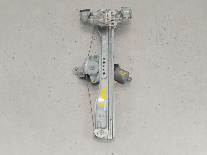 Recambio de elevalunas trasero izquierdo para chevrolet cruze lt referencia OEM IAM 95299681  