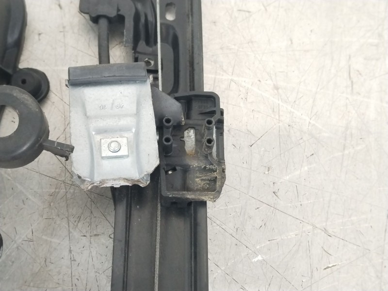 Recambio de elevalunas delantero izquierdo para seat ibiza (6p1) reference plus referencia OEM IAM 6J4837401AK 6J4867435 6R09598