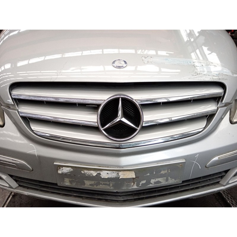 Recambio de rejilla delantera para mercedes-benz clase b (w245) 200 cdi (245.208) referencia OEM IAM A1698800883  A1698880640