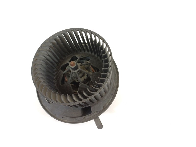 Recambio de ventilador calefaccion para bmw serie 3 cabrio (e93) 325d referencia OEM IAM 64116933663  985465S