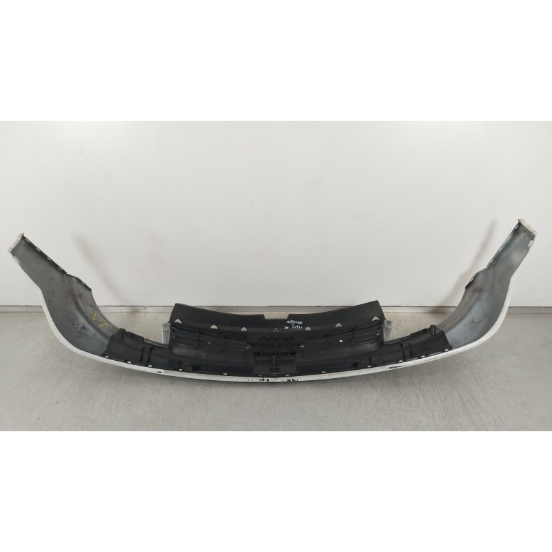 Recambio de rejilla delantera para nissan primastar furgoneta (x83) 2.0 dci 115 referencia OEM IAM 623100250  