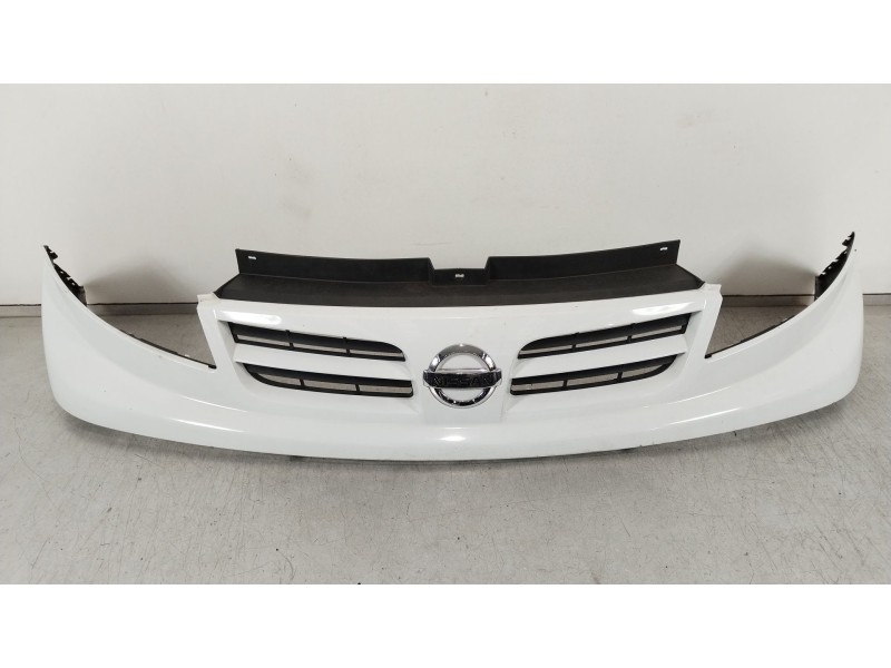 Recambio de rejilla delantera para nissan primastar furgoneta (x83) 2.0 dci 115 referencia OEM IAM 623100250  