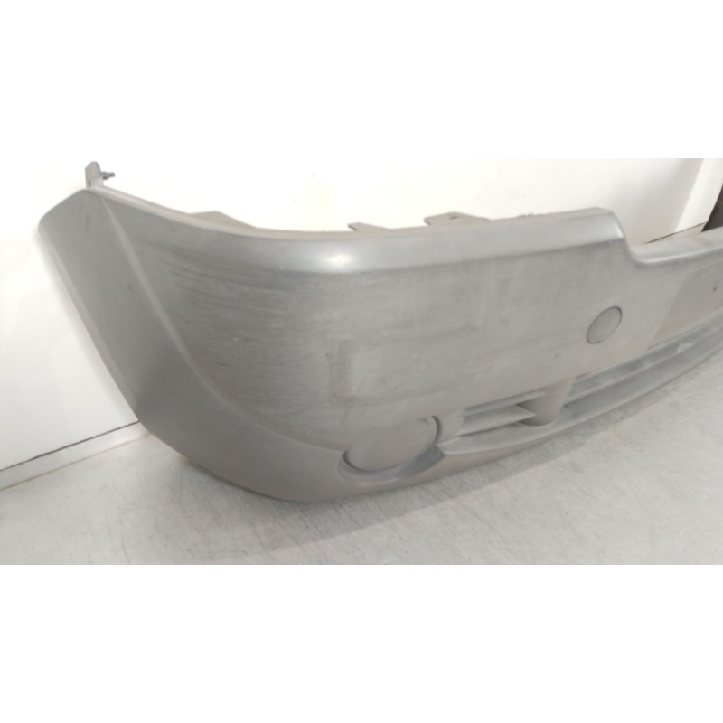 Recambio de paragolpes delantero para nissan primastar furgoneta (x83) 2.0 dci 115 referencia OEM IAM 620100102R 620100202R 9385