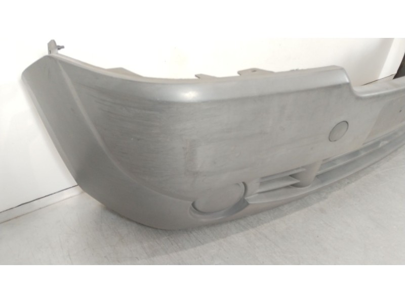 Recambio de paragolpes delantero para nissan primastar furgoneta (x83) 2.0 dci 115 referencia OEM IAM 620100102R 620100202R 9385