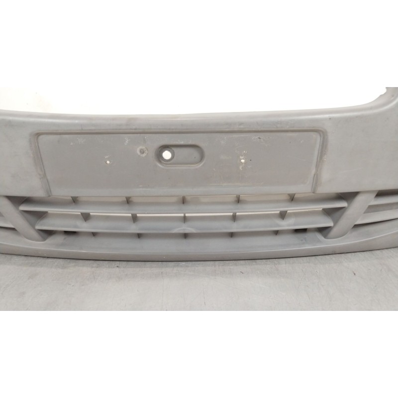 Recambio de paragolpes delantero para nissan primastar furgoneta (x83) 2.0 dci 115 referencia OEM IAM 620100102R 620100202R 9385