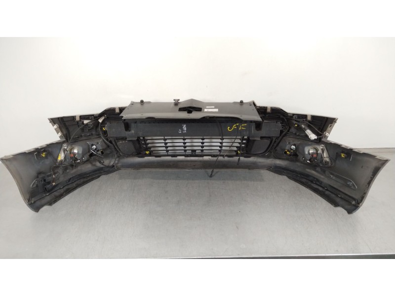 Recambio de paragolpes delantero para citroën c5 iii (rd_) 2.2 hdi (rd4hth) referencia OEM IAM 9681052477  