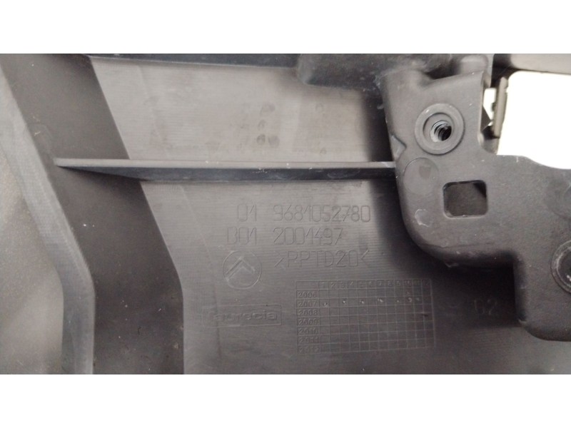 Recambio de paragolpes delantero para citroën c5 iii (rd_) 2.2 hdi (rd4hth) referencia OEM IAM 9681052477  