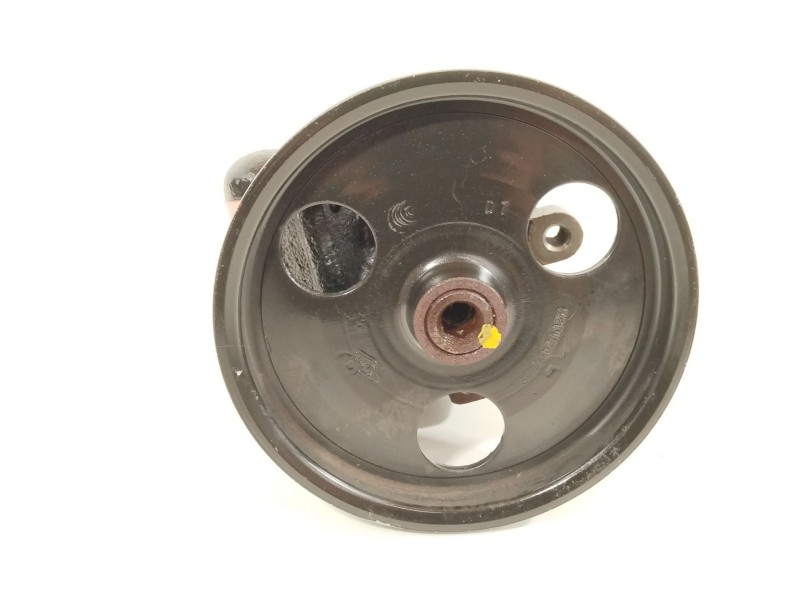 Recambio de bomba direccion para dacia logan ambiance referencia OEM IAM 8200711390  7700419117